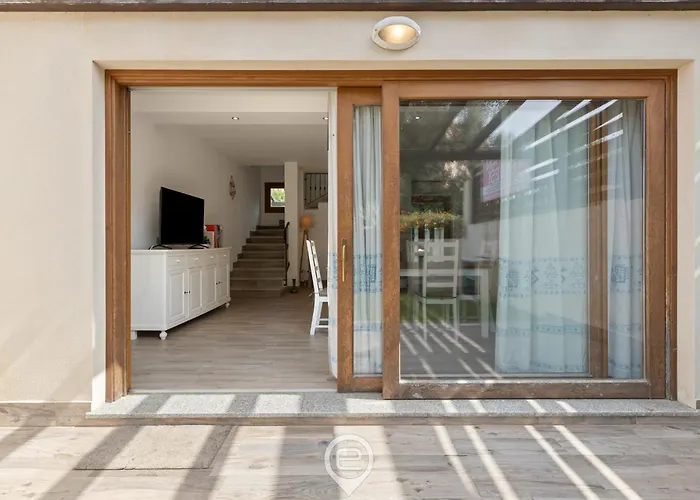 Дом отдыха Garden Delight House Киа